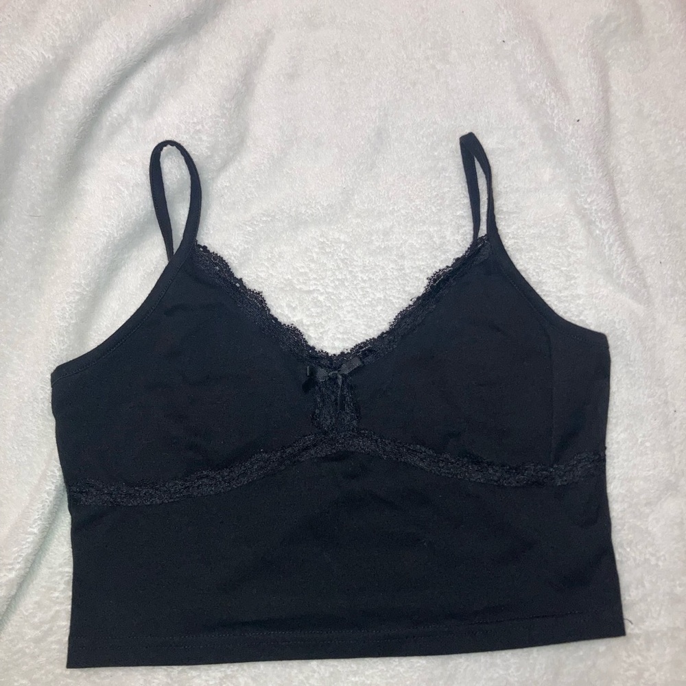 cropped lace tank top